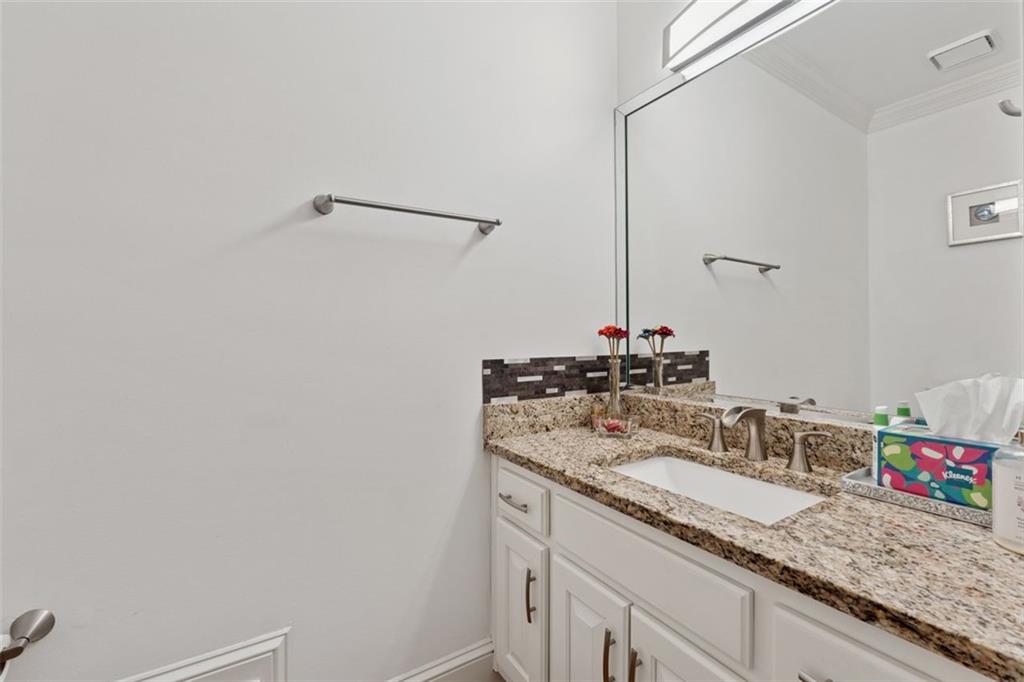 ASHLEY HALL - Residential