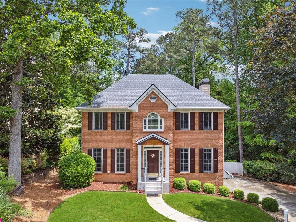 ASHLEY HALL - Residential