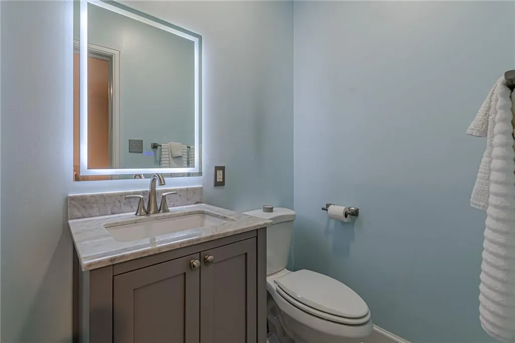 Atlanta, Georgia 30306, United States, 3 Bedrooms Bedrooms, ,4 BathroomsBathrooms,Residential,Active,195414