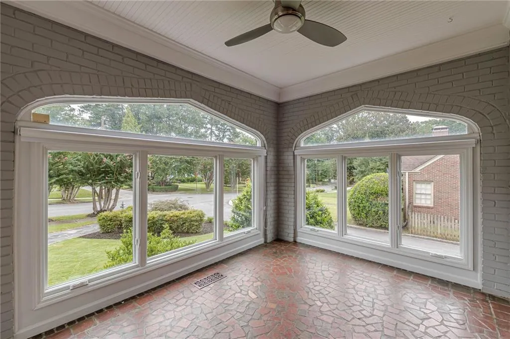 Atlanta, Georgia 30306, United States, 3 Bedrooms Bedrooms, ,4 BathroomsBathrooms,Residential,Active,195414