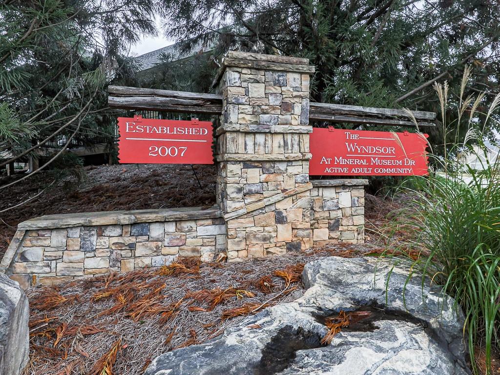 Wyndsor at Mineral Museum Drive - Residential