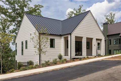 1080 Lupo Loop Chattahoochee Hills GA 30268
