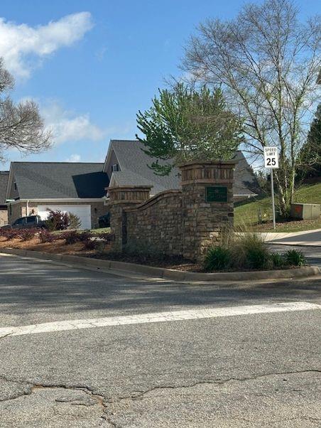 9208 Golfview Circle