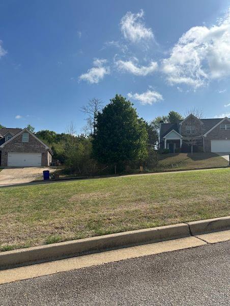 9208 Golfview Circle