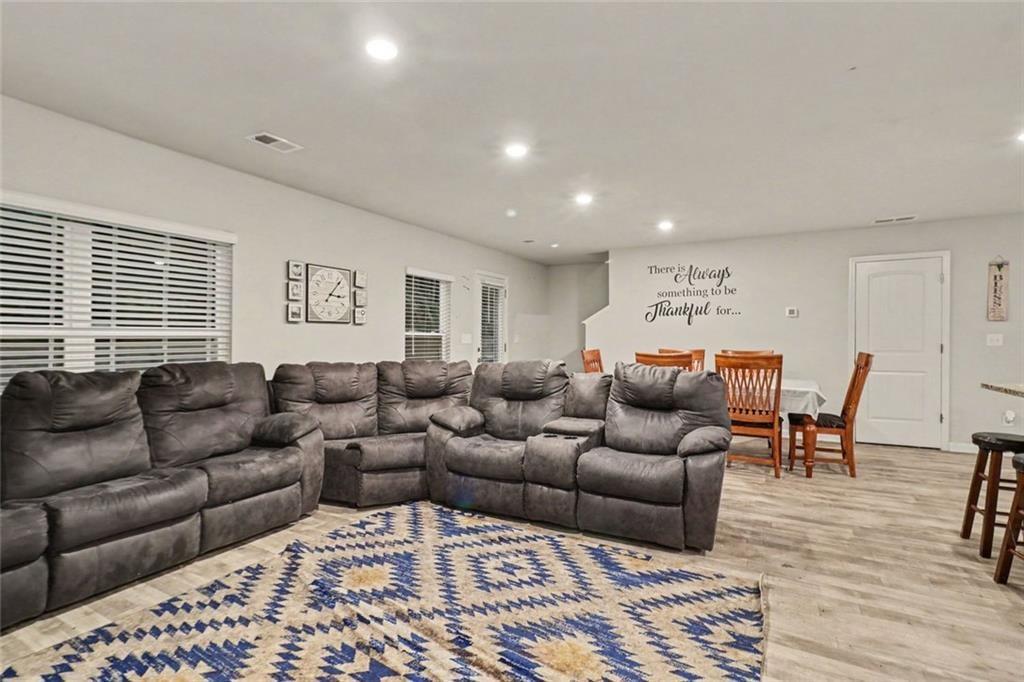 186 Brasch Park Drive