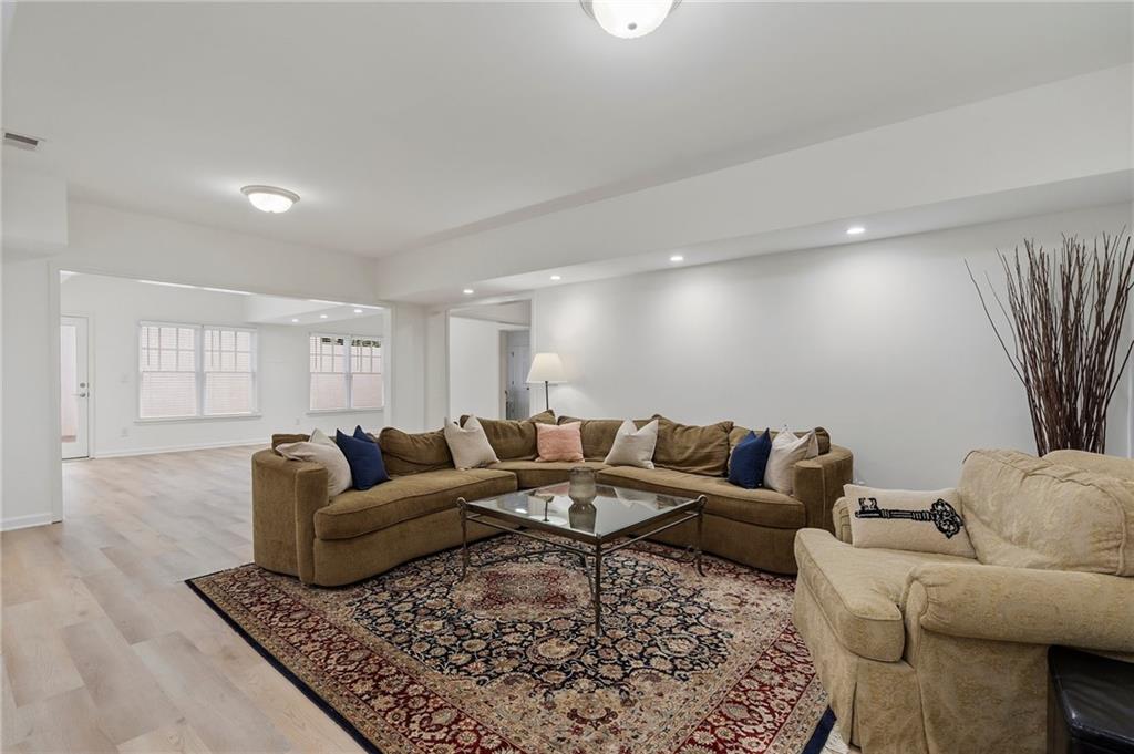 1470 Rolling Links Drive, Alpharetta, Georgia image 44