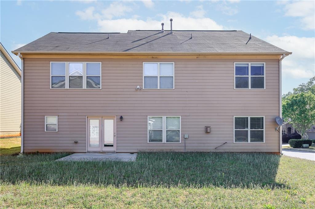 4228 Woods Creek Lane