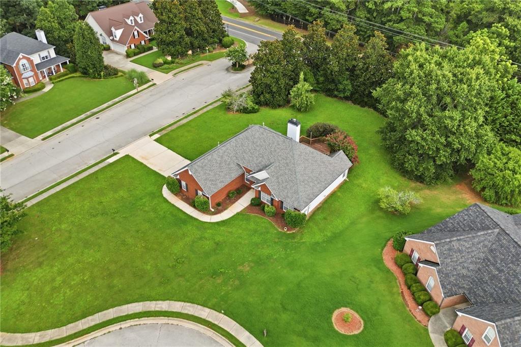 101 Moss Pointe Drive