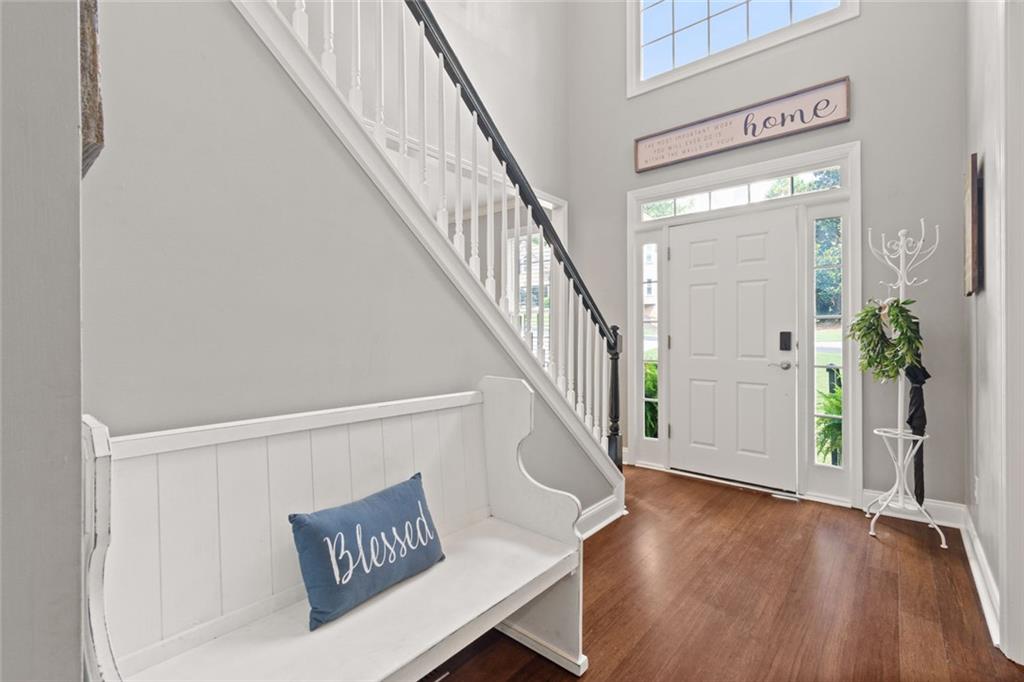 824 Hillcrest Lane Lane