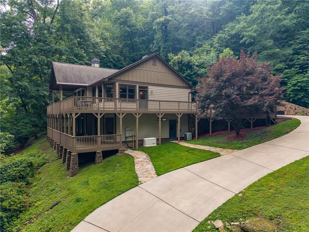 1117 Rambling Road