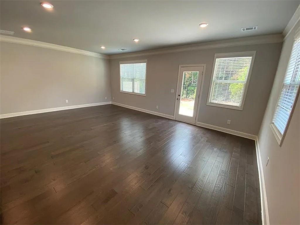 2595 Norwich Trace