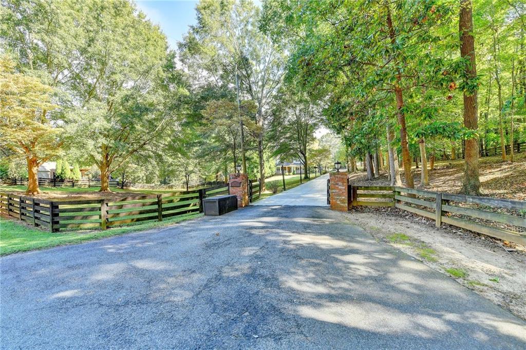 2962 Norman Circle