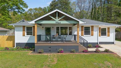 Homes For Sale - 1964 E Lakeside Drive<br/> Dekalb County, Decatur, GA 30032
