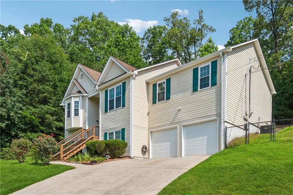 672 Victorian Circle