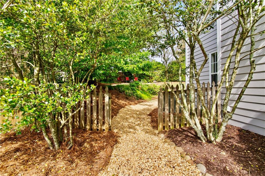 3419 English Oaks Drive, Kennesaw, Georgia image 37