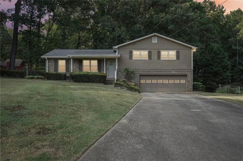 A home in Mableton