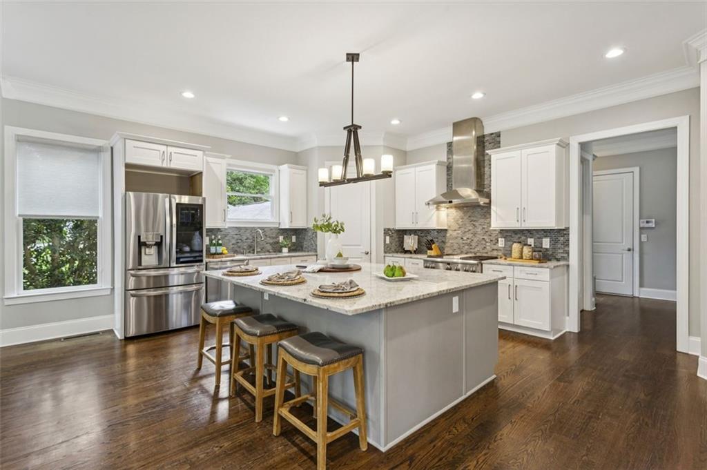 20 W BELLE ISLE Road