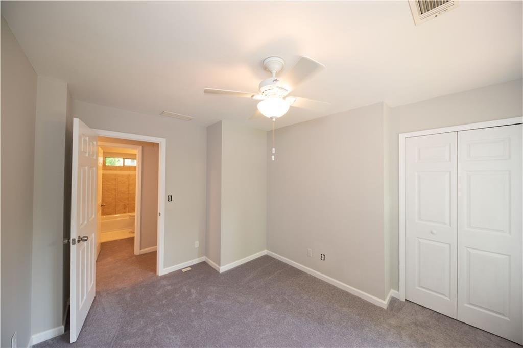 2530 Lockmeade Way, Lawrenceville, Georgia image 29