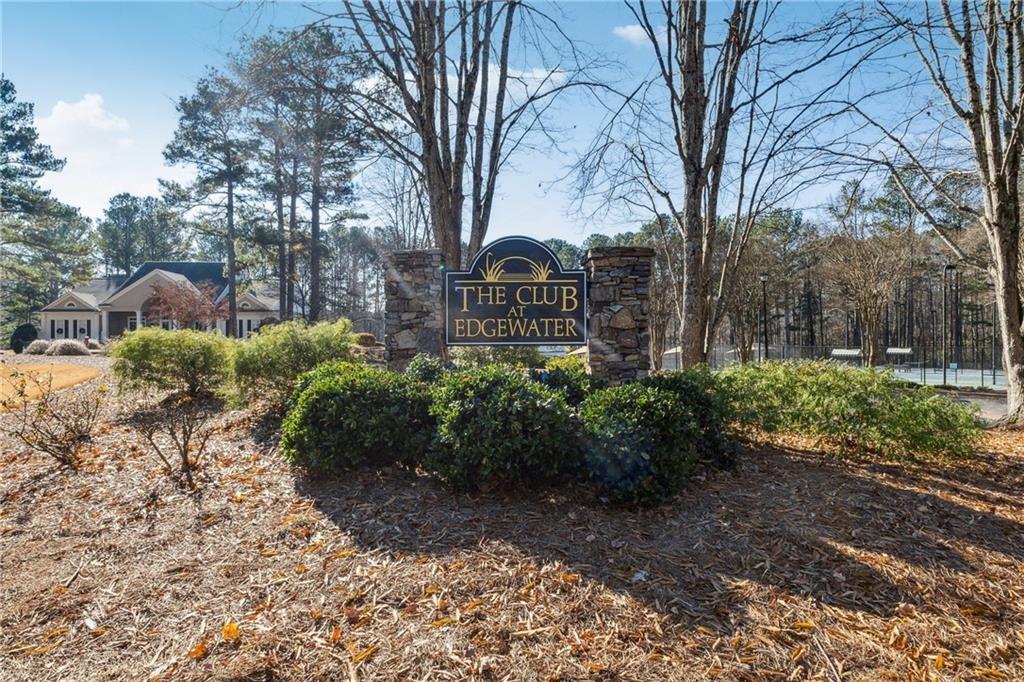 2530 Lockmeade Way, Lawrenceville, Georgia image 35