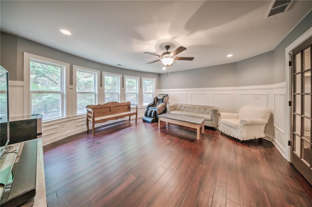 5825 Trailwood Court, Suwanee, Georgia image 46