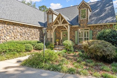 A home in Douglasville