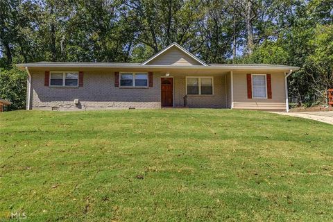 Photo of 1749 Meadowglades Drive, Decatur, GA 30035 (MLS # 7664294)