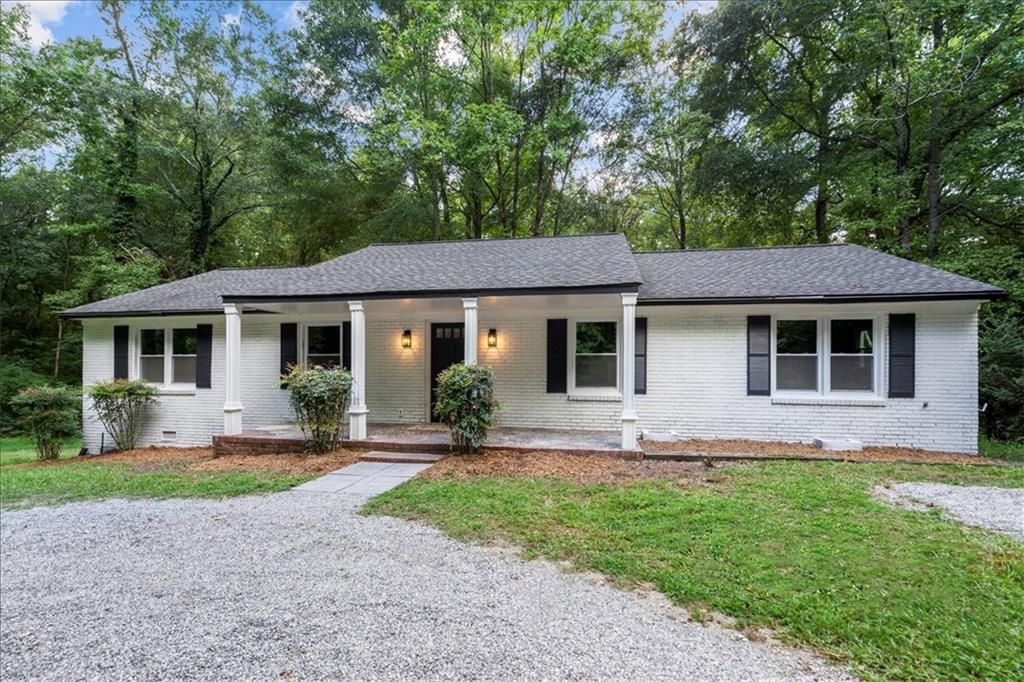 Photo of 105 Overlook Drive, Winterville, GA 30683 (MLS # 7704594)