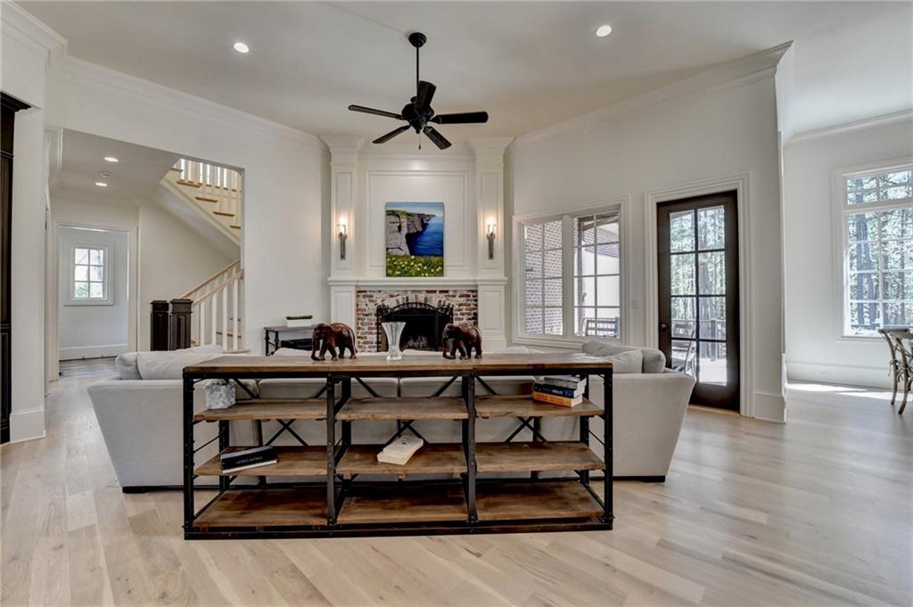 4505 Whitestone Way, Suwanee, Georgia image 4