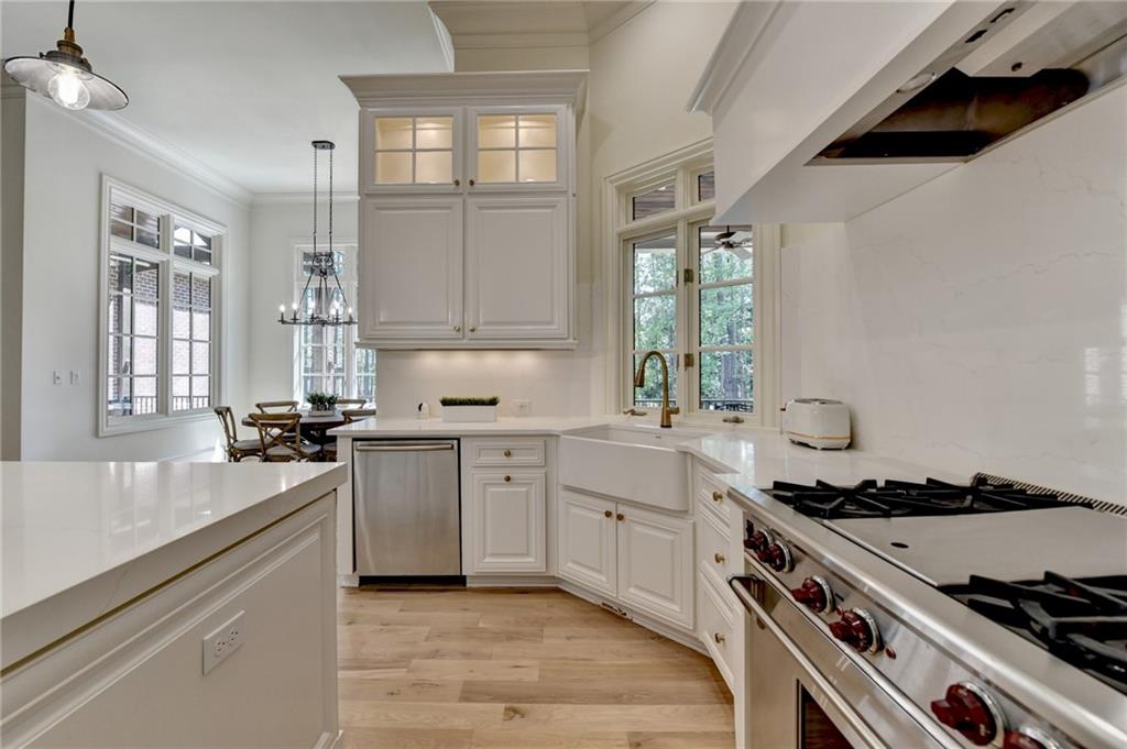 4505 Whitestone Way, Suwanee, Georgia image 25