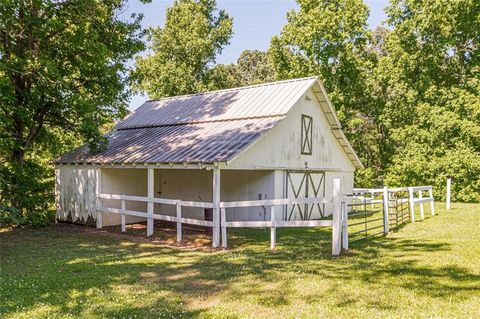 A home in Cedartown