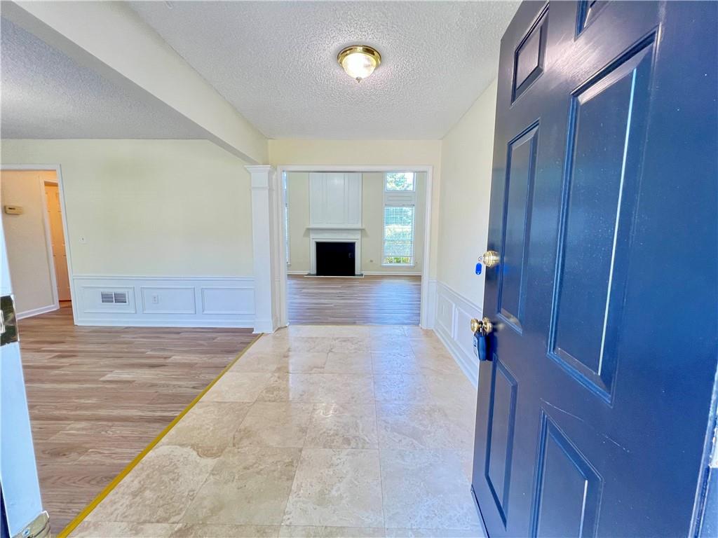 2130 Chattahoochee Drive