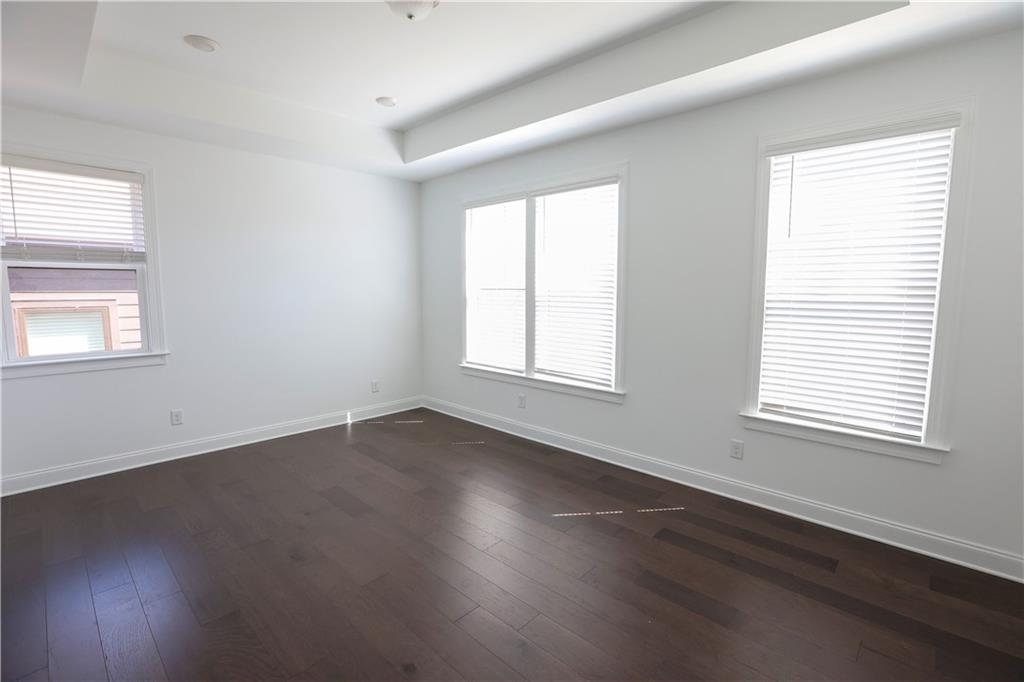 6569 Beacon Drive, Sandy Springs, Georgia image 32