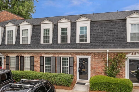 Condo For Sale - 10 Market Square Place<br/> Atlanta, GA 30318