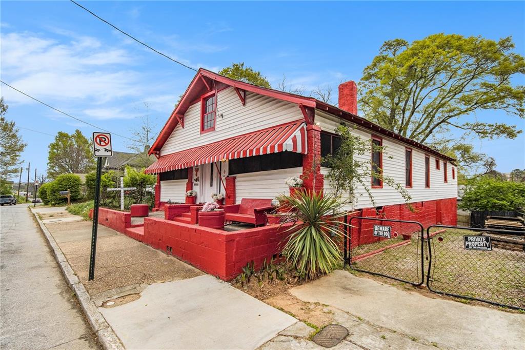 814 Welch Street SW
