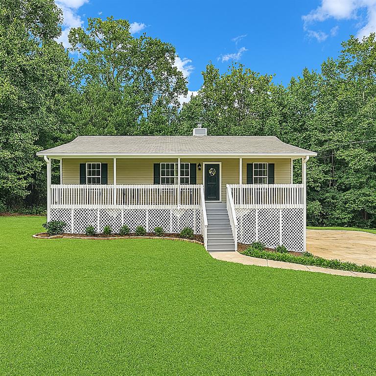 Just Renovated and Move-In Ready in a Prime Dallas Location
Welcome to 201 Rustin Drive, a beautifully updated home in a quiet, established neighborhood with no HOA and USDA eligibility. Located in the sought-after Union Elementary School District, this home offers both charm and convenience, just minutes from local dining, shopping, and parks.
Inside, you’ll find a split-bedroom floor plan with fresh, modern updates throughout. Enjoy brand new LVP flooring, new appliances, new toilets, stylish fixtures, and a fresh coat of paint that gives the home a like-new feel.
Major systems have been recently updated, including a 3-year-old roof, 3-year-old HVAC, and a 2-year-old water heater.
The finished flex room in the basement adds extra space that can be used as a bedroom, home gym, office, playroom, or media room.
Don’t miss your chance to own a move-in ready home in a peaceful neighborhood with easy access to Highway 120, Dallas, Hiram, and West Cobb.
Schedule your showing today. This one won’t last long.