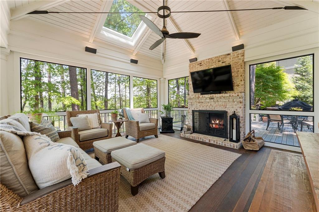 1050 Signal Pointe, Alpharetta, Georgia image 2