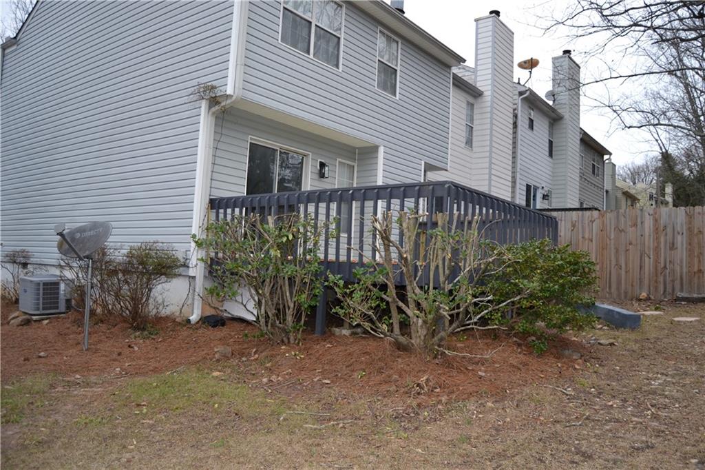 1650 Cedar Bluff Way