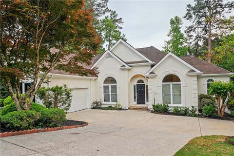 Homes For Sale - 195 Brightmore Way<br/> Johns Creek, GA 30005