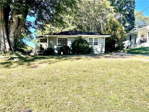 Photo of 3006 Villa Esta Drive, Atlanta, GA 30341 (MLS # 7856954)
