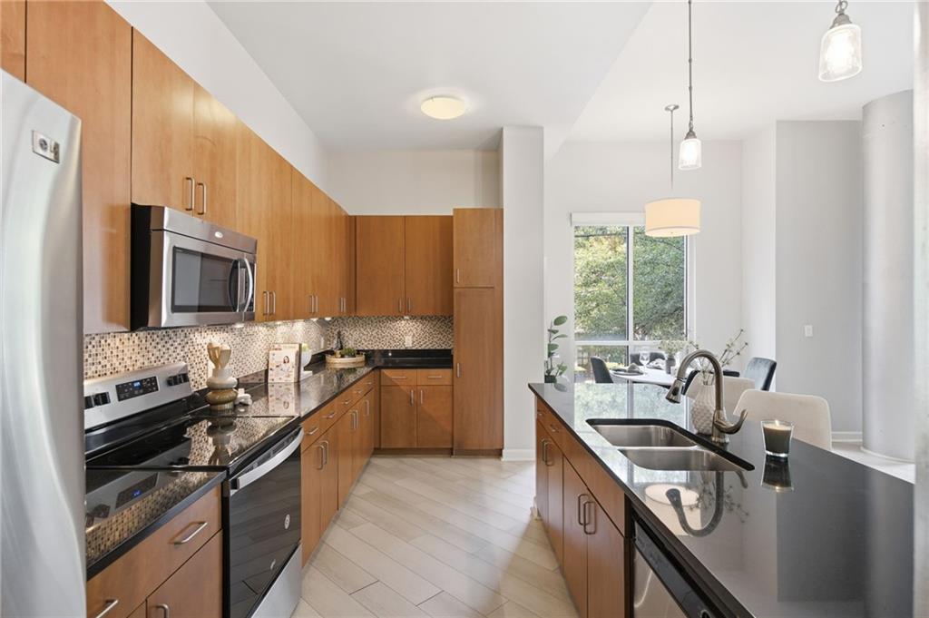 711 Cosmopolitan Drive NE 107