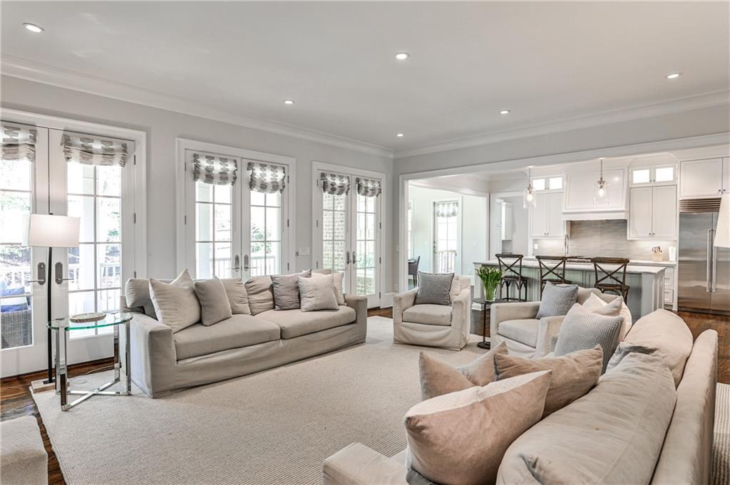 156 Lake Forrest Lane, Atlanta, Georgia image 18
