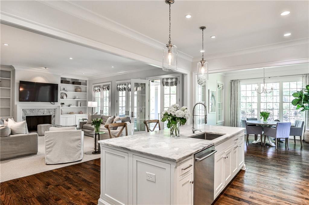 156 Lake Forrest Lane, Atlanta, Georgia image 15