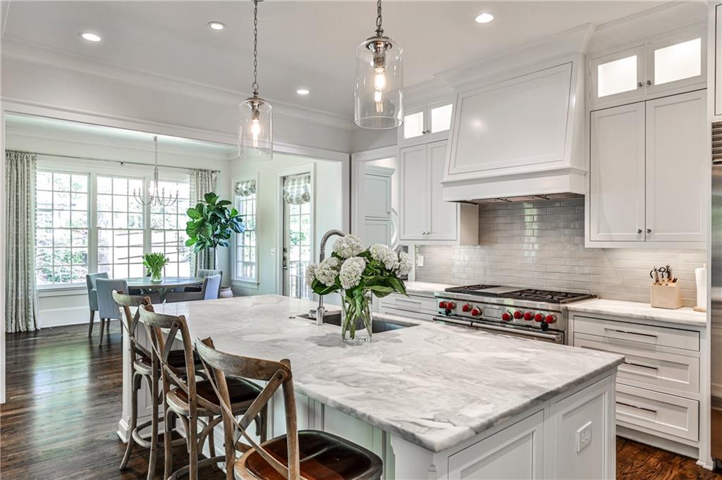 156 Lake Forrest Lane, Atlanta, Georgia image 11