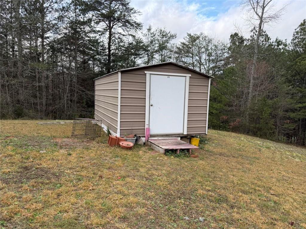 195 Seabolt Hollow Road SE