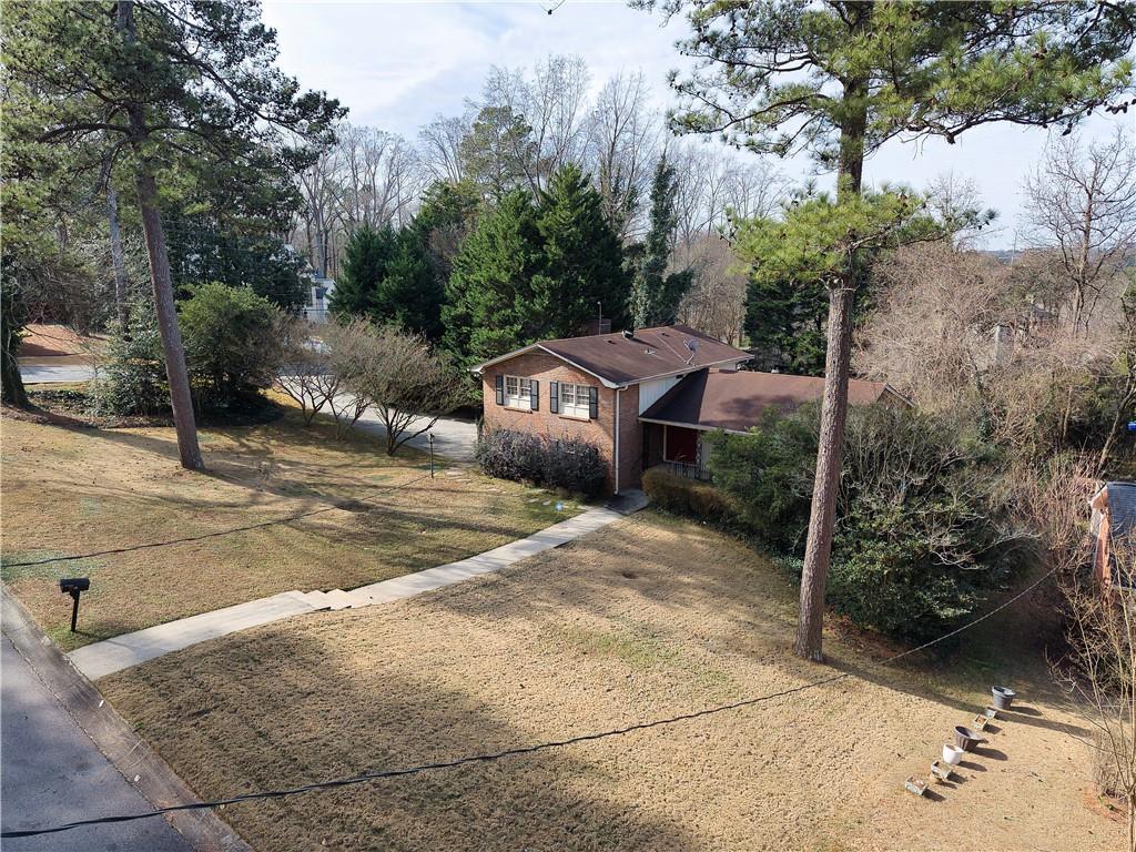 3742 Fox Glen Court NE