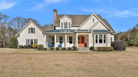 135 Woodbridge Place Brooks GA 30205