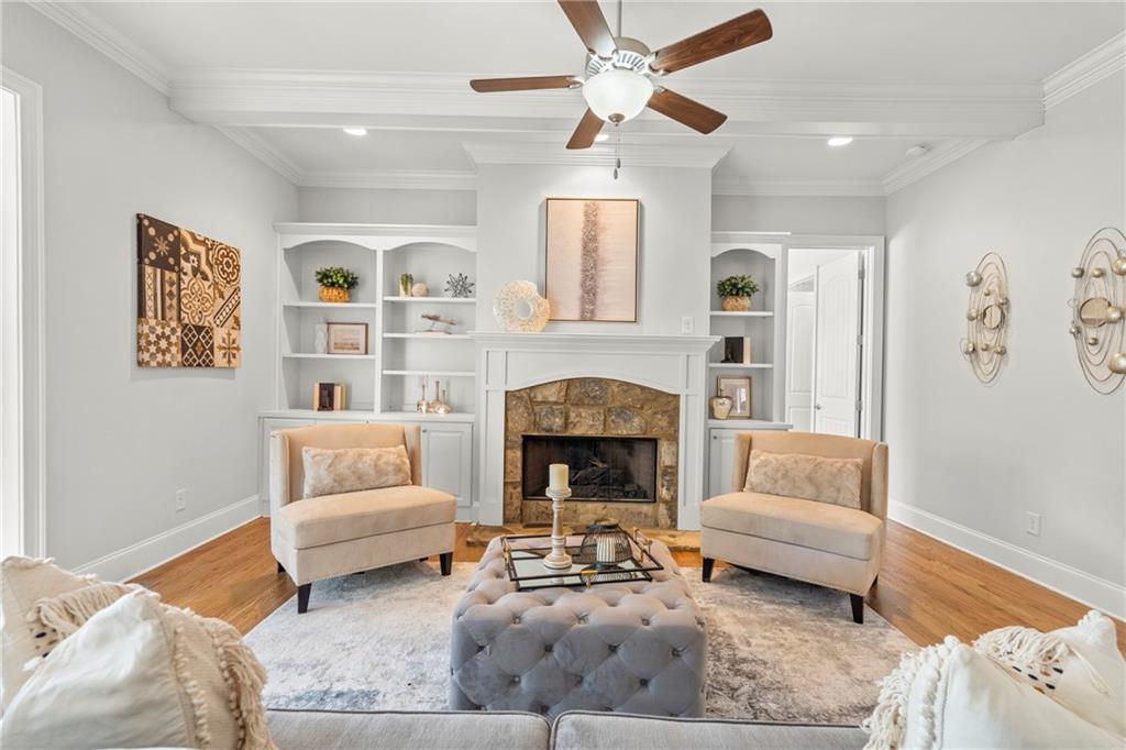 2615 Hillandale Circle