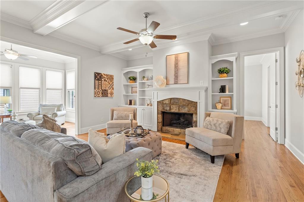 2615 Hillandale Circle