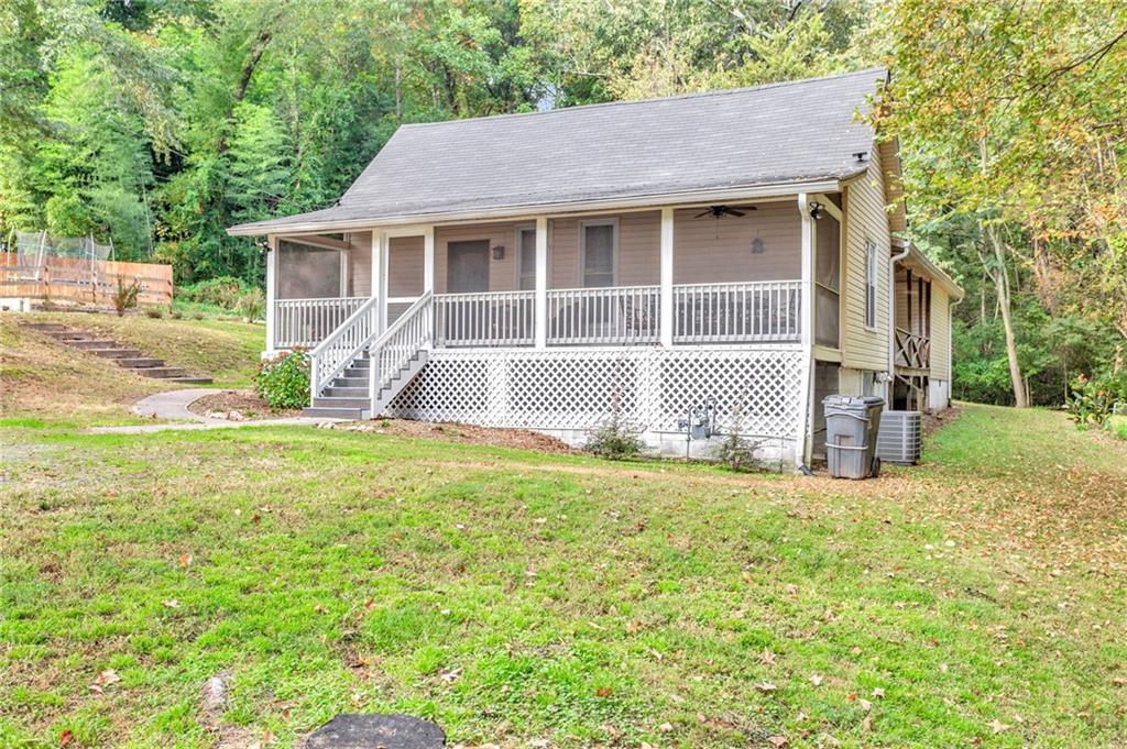 4481 Mclain Circle, Acworth, Georgia image 4