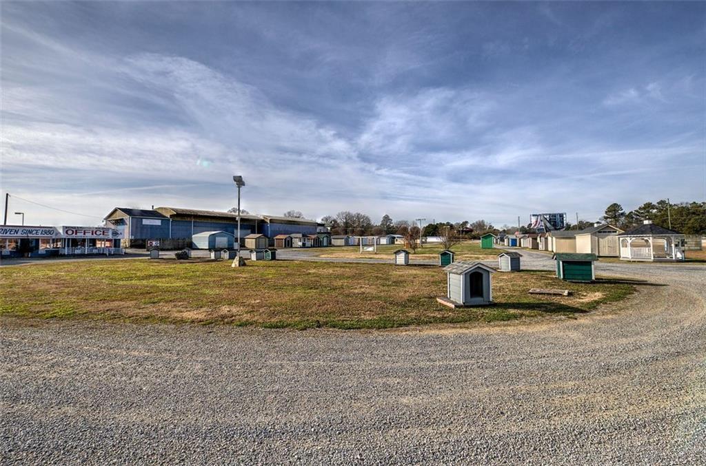 2075 Highway 113